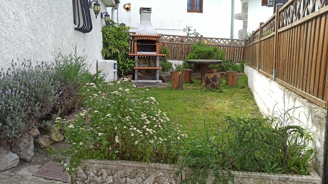 Casa Rural Zubiarena Satrustegui Екстериор снимка